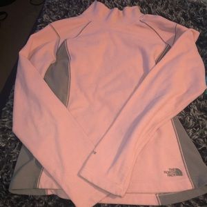 Light pink and grey pull over north face fleece.